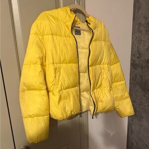 Yellow puffer jacket ( with hood )